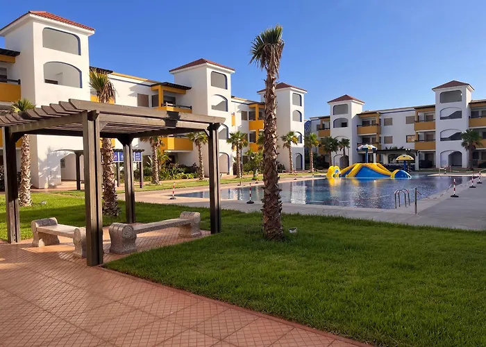 Luxueux appartement avec piscine à la Marina Saidia
